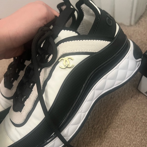 CHANEL Monochrome Athletic Shoes - Picture 2 of 6